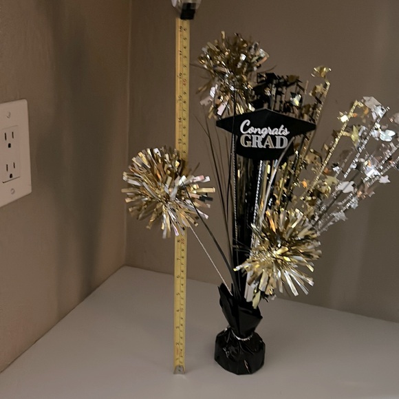 Graduation centerpiece table spray 18” adjustable black gold silver 🎓 - Picture 6 of 7